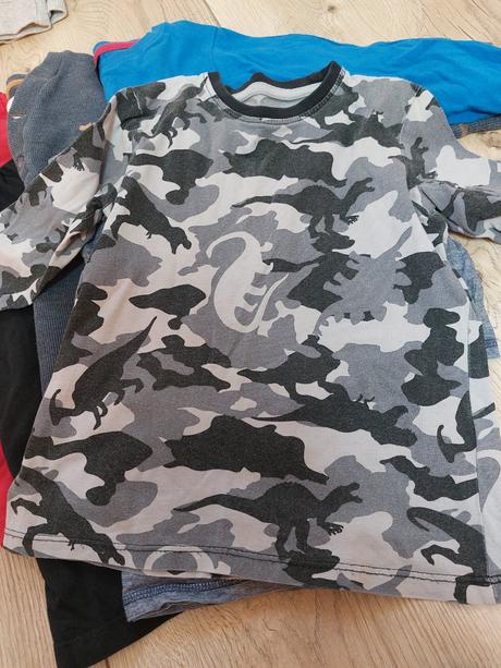 Balik 4-5r 110-116 teplaky,mikiny,tričká dr, 104–116