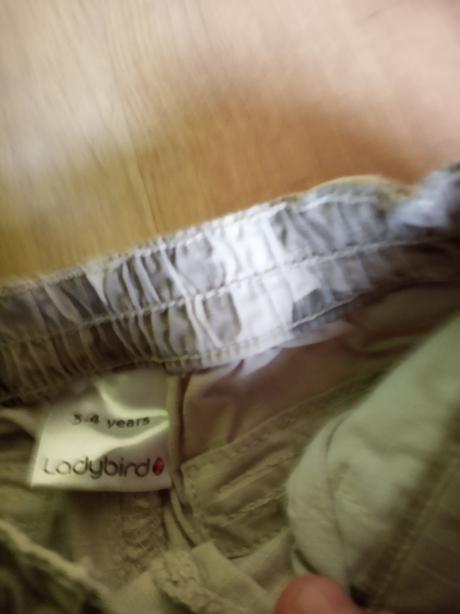 Šortky, ladybird,104