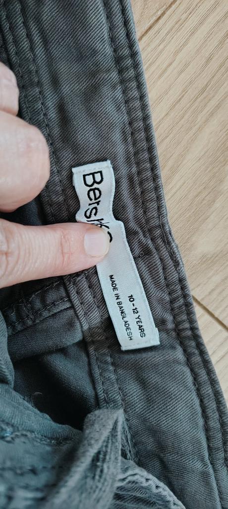 Bershka kapsace, bershka,152