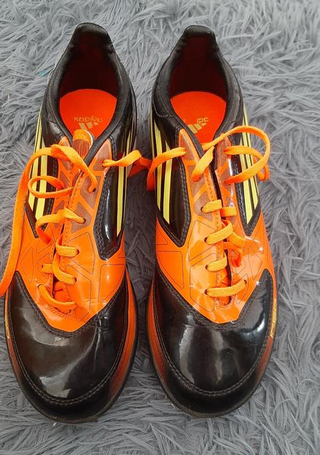 Tenisky so štuplikmi adidas, adidas,37