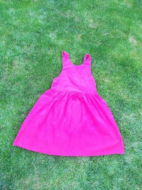 Menčestrové šaty, gap,152