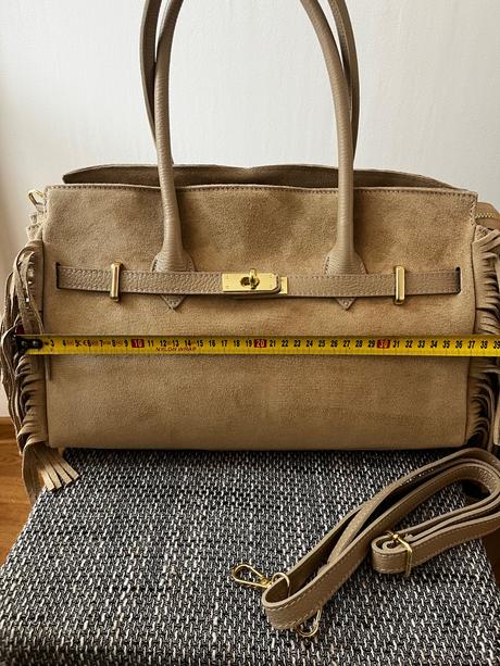 Kabelka z brúsenej kože, 