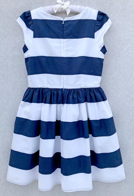 Šaty so šperkovaným golierom, next,152