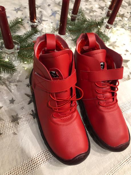 Červené zateplené cizmy/ topánky, 36
