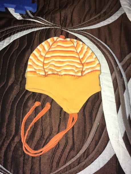 Pásikavá oranžová čiapočka na úšká prechodná, 68