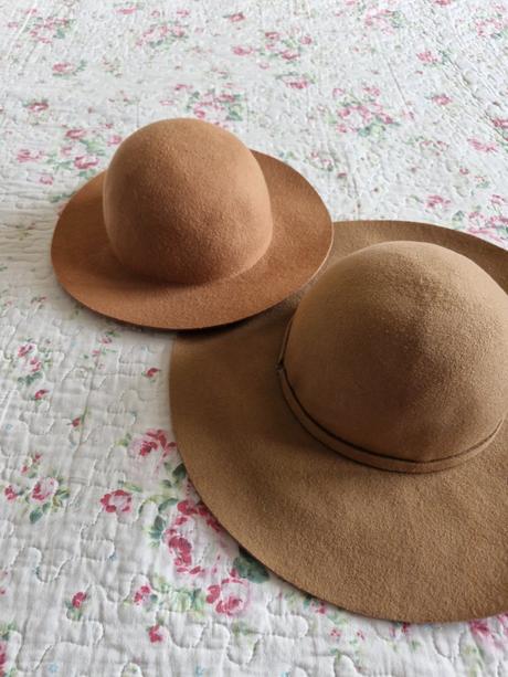 Klobúk - mama a dcéra, reserved,104