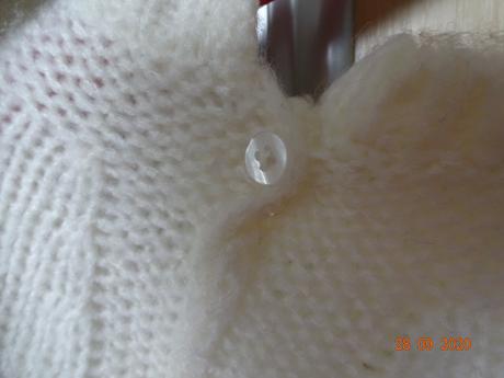 Biely pulovrik, mayoral,134