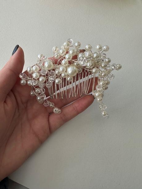 Predám ozdobu do vlasov, 