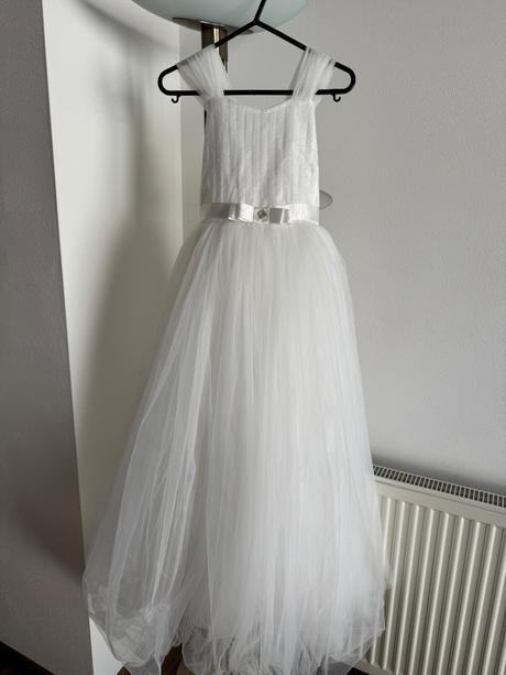 Šaty na prvé sväté prijímanie, 140