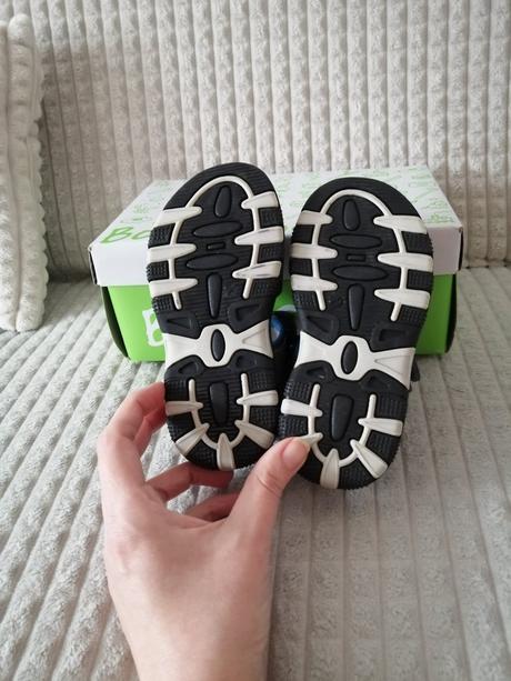 Sandálky top stav,len odskúšané, bobbi shoes,25