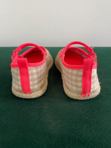 Letne topanocky, zara,26