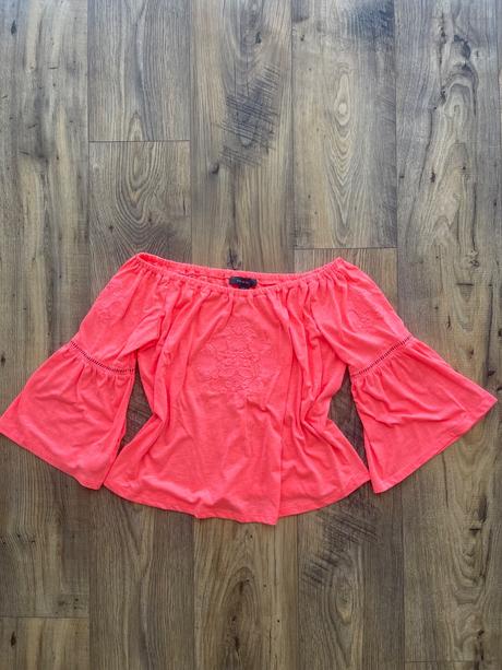 Top s odhalenými ramenami, primark,m