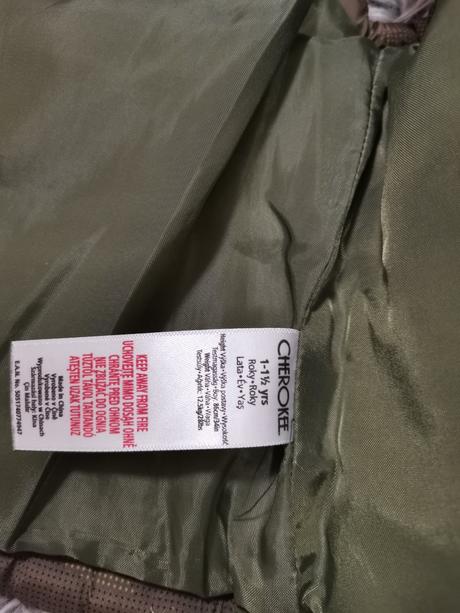 Maskáčova vesta, cherokee,86