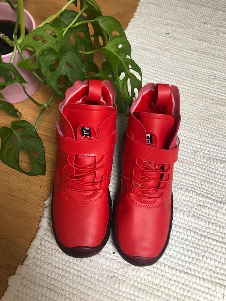 Červené zateplené čižmy/ zimné čižmy, 37