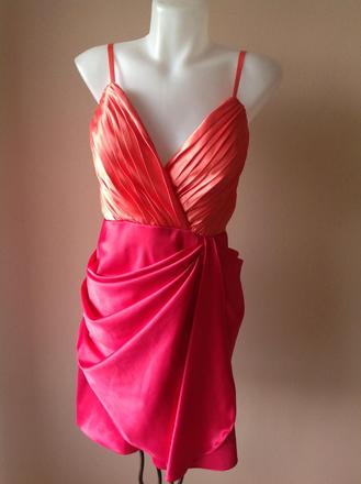 Šaty nenosene/2k, 38