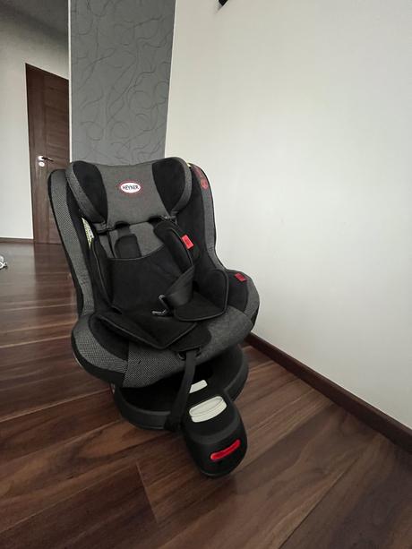 Otočná autosedačka heyner, 