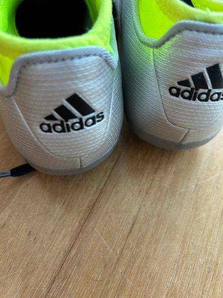 Kopačky adidas, adidas,32
