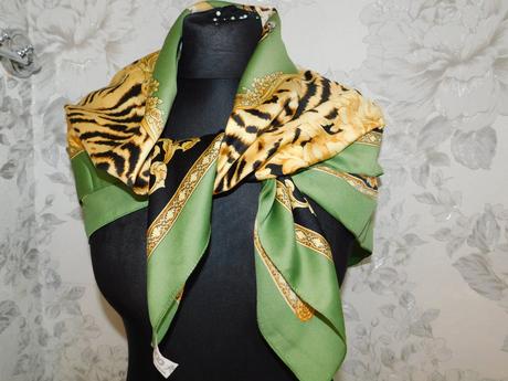 Pekna luxusna šatka, xl