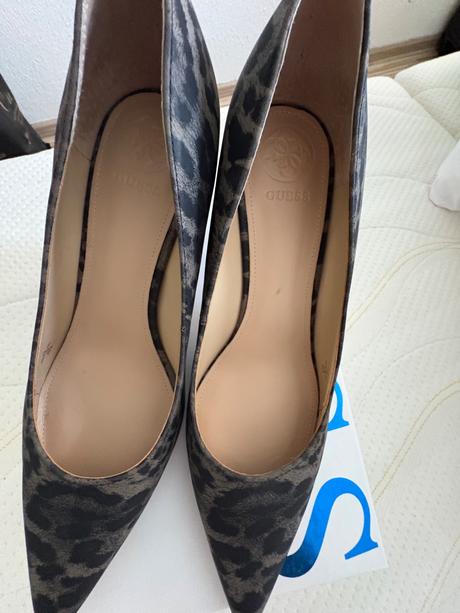 Guess lodičky, guess,39