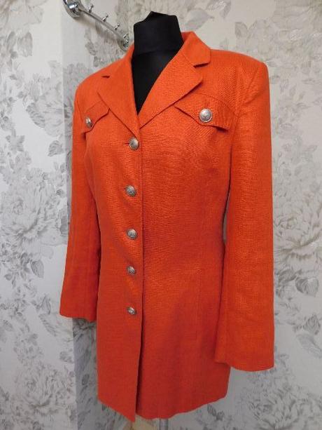 Luxusny damsky lanovy kabat, 36