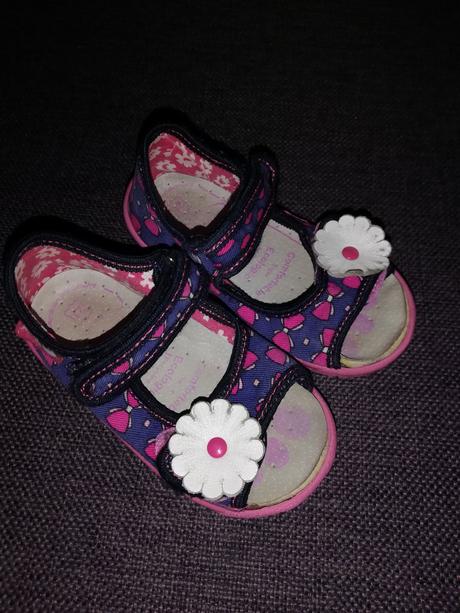 Papuče renbut vel. 21 dievčenské, ren but,21