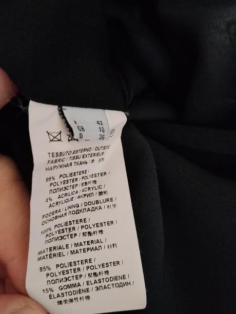 Pinko made in italy luxusné šaty s kvetinovým vzor, pinko,m