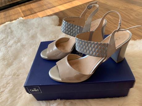 Strieborné sandálky, 40