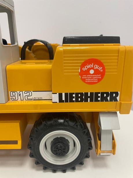 Bager liebherr,