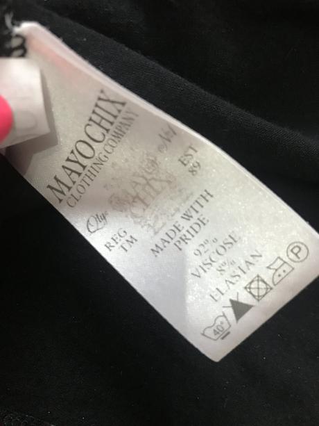 Čierne tričko mayo chix, mayo chix,m