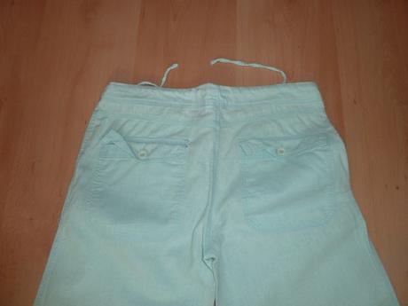 Svetlomodré nohavice, 38