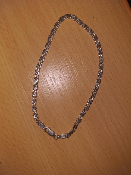 Strieborný náramok, 