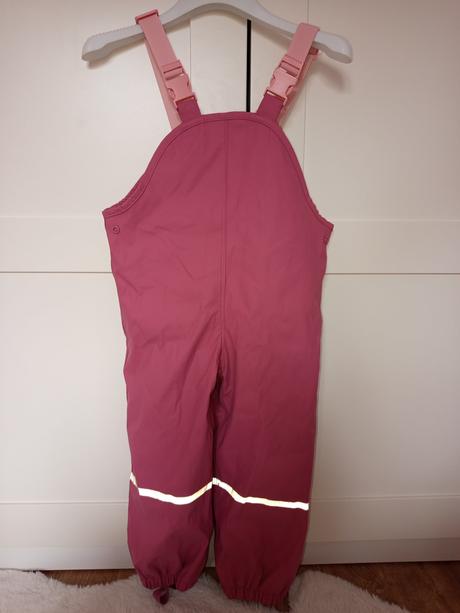 Nohavice+bunda, 104
