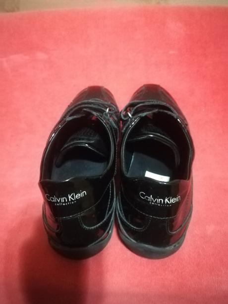 Lesklé tenisky originál calvin klein, 42