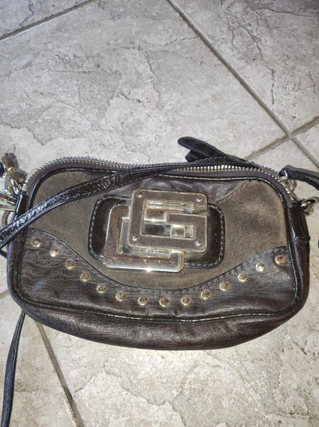 Kabelka guess, guess