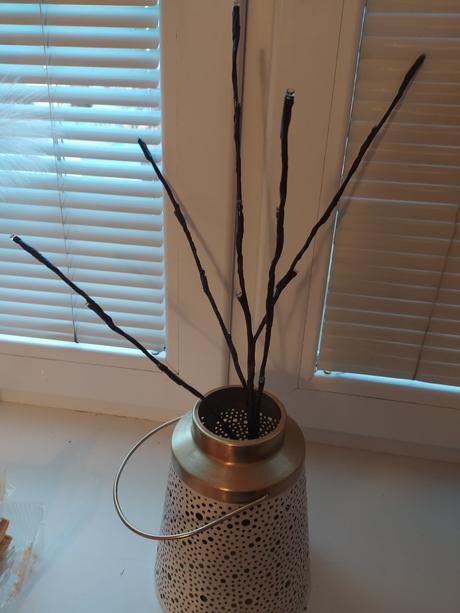 Komárnik s led svetielkami, 