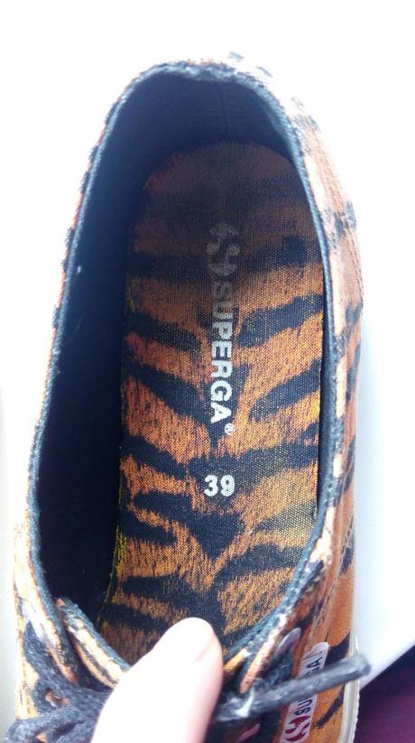 Tenisky superga, vzor tiger, 39
