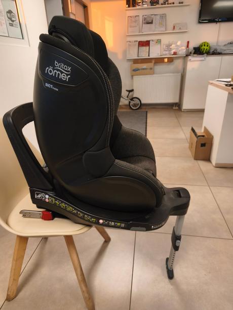 Otočná autosedačka britax romer dualfix m i-size, britax