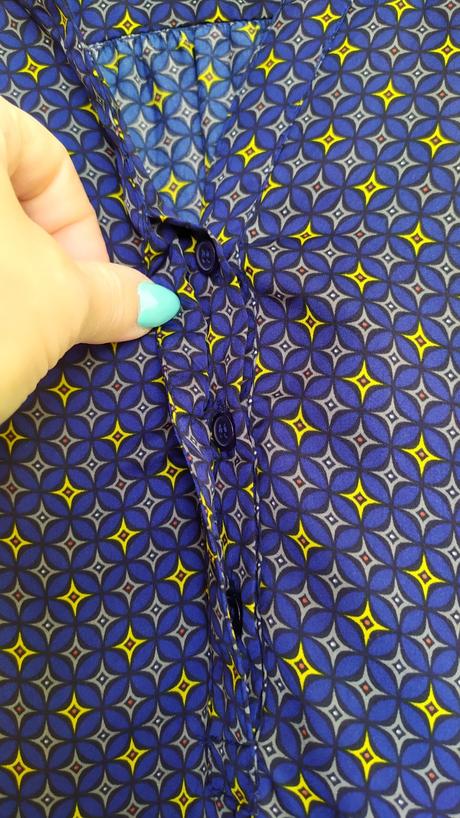 Modrá lesklá blúzka veľ. 42, tchibo,42