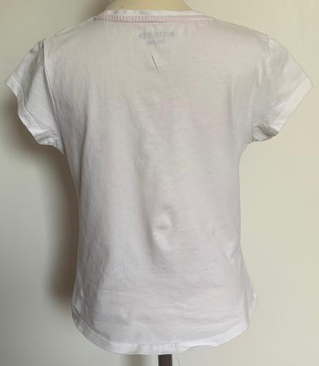 Destination biele tričko s nápisom a kvietkami, 134