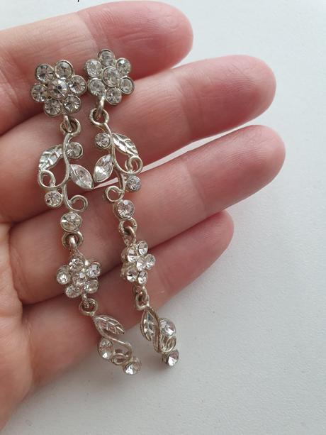 Spoločnenské náušnice bižutéria,