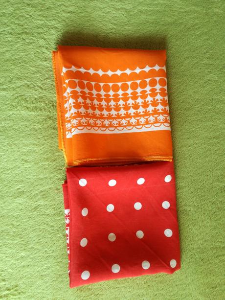 Šatky 64x64 cm, 140