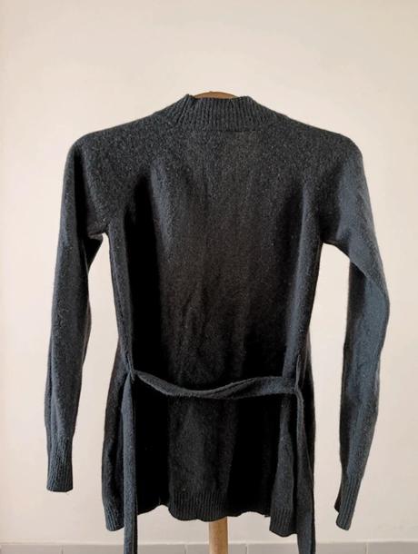 Dámsky sveter-kardigán, m