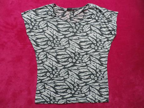 Tenké tričko voľnejšieho strihu, m