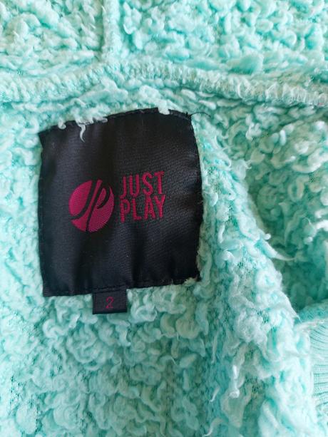 Hunata vesta na behačku, just play,98