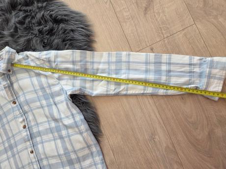 Flanelová košeľa, 158