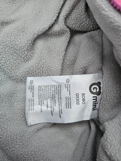 Overal na zimu, gmini,80