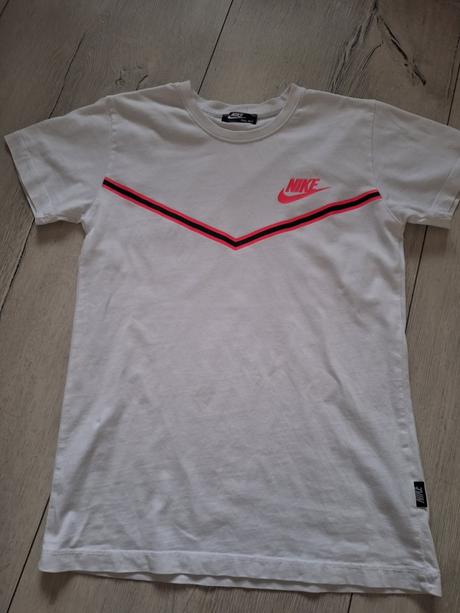 Tricko nike top stav, nike,152