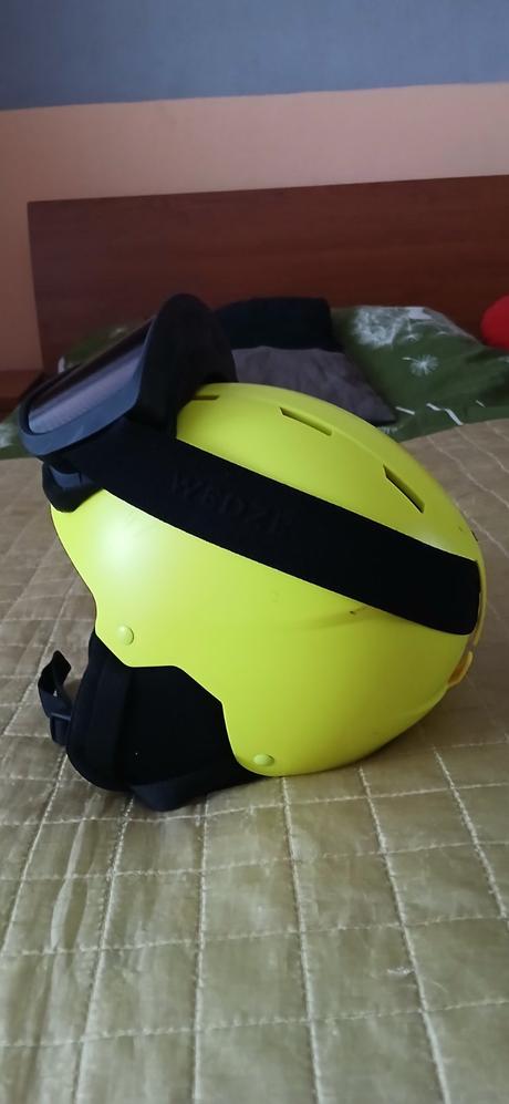 Lyžiarska prilba, s