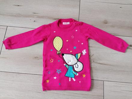 Predĺžený svetrík, 86