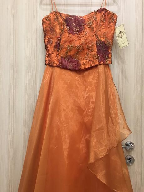 Spoločenské šaty ( na stužkovú, na ples ), l